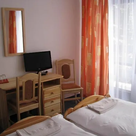 Hotel Junior Piatrova